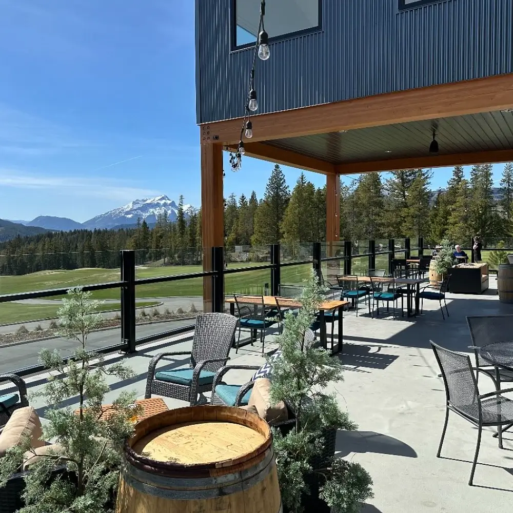 crowsnest pass golf club dining