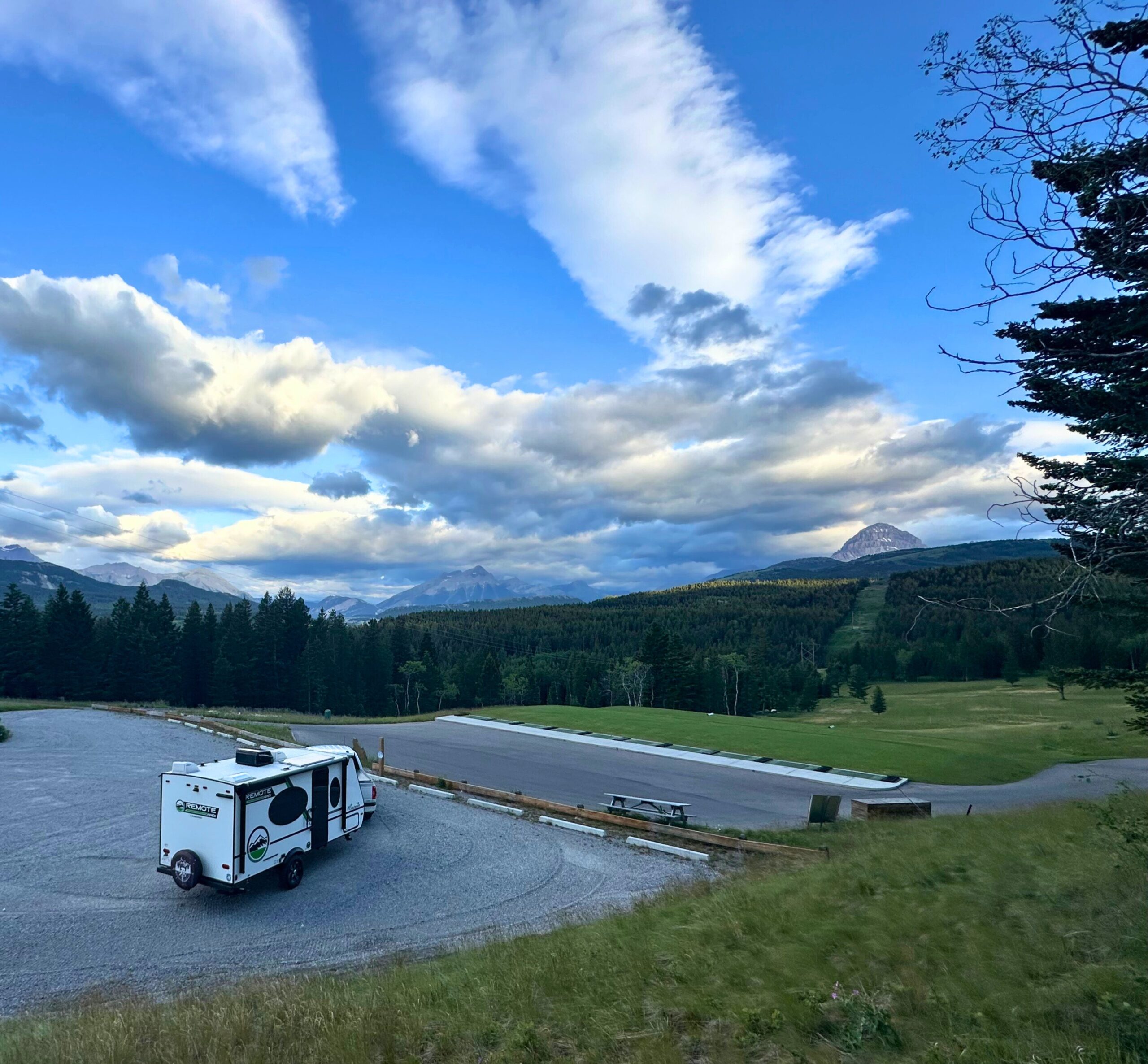 8808d3df 42ee 4f97 b698 3e873a56d921